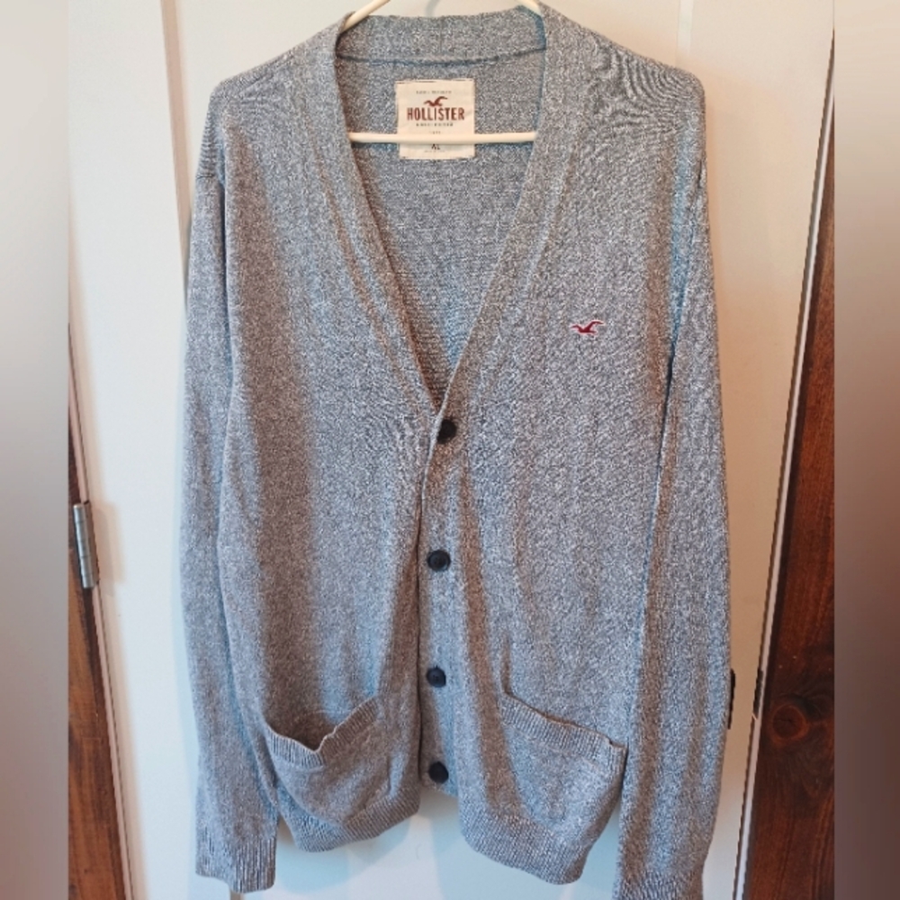 Hollister Men's Gray Cardigan Sweater